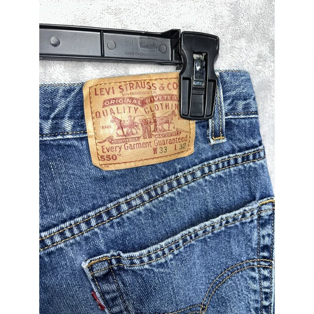 Vintage Levis 550 Jeans Mens 33x32 fits(30x31) Blue Relaxed Fit Y2K Made in USA
